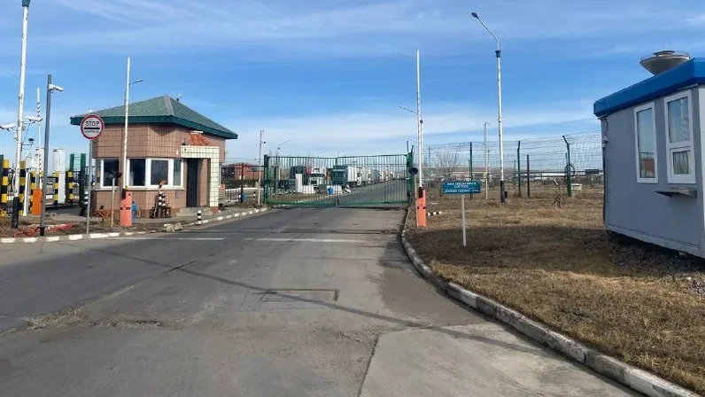 Пункт пропуска в Забайкалье на границе с КНР перейдет на круглосуточный режим работы Пункт пропуска в Забайкалье на границе с КНР перейдет на круглосуточный режим работы