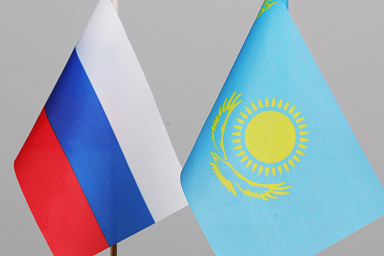 Главы аграрных ведомств России и Казахстана обсудили сотрудничество в сфере АПК Главы аграрных ведомств России и Казахстана обсудили сотрудничество в сфере АПК